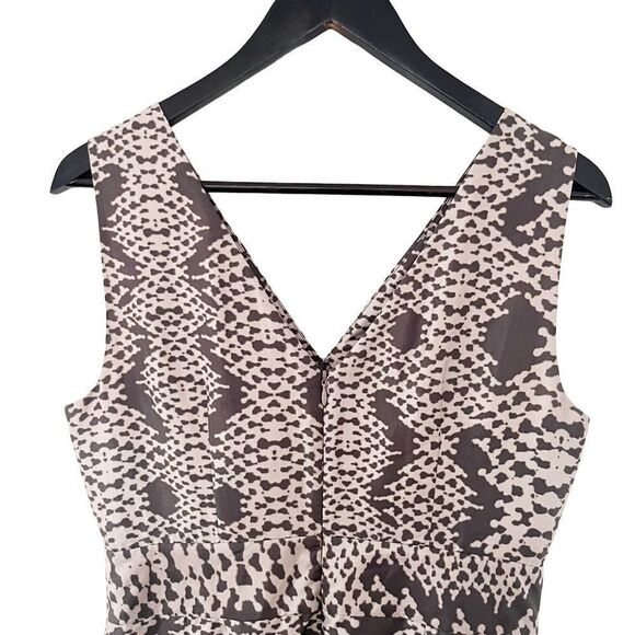 Banana Republic‎ Grey Snake Skin 100% Silk Pleated Faux Crossover Dress - Picture 3 of 10